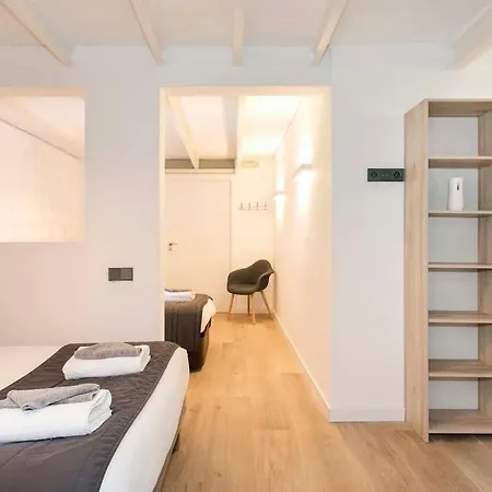 Amazing 3 Bedroom With Indoor Pool Apartmán Barcelona