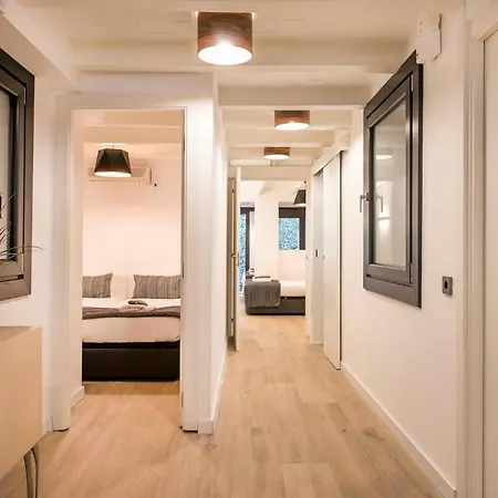 Amazing 3 Bedroom With Indoor Pool Barcelona